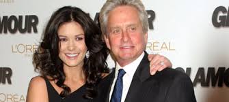 The film is an adaptation of the british channel 4television series. Michael Douglas Catherine Zeta Jones Haute Ihn Um Tikonline De