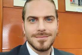 Ilan Laufer, primele declarații despre azilul fără autorizație din casa  familiei: „Oamenii care acuză sunt și ipocriți și inculți”