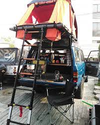 憧れ車パーツ アウトドア向きな車をgetしたら絶対手に入れたい 3つのオプションパーツ camp hack truck tent nissan 370z nismo camping gear