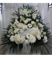 Get info on flowers by chazz in islip, ny 11751. Funeral Sympathy Flowers Flowers By Chazz Islip Ny Florist