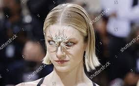 Hunter Schafer's Instagram, Twitter & Facebook