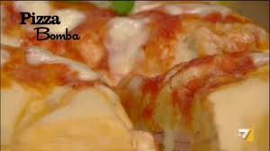 Focaccia alta veloce impasto liquido sofficissima ricetta facile soft pizza with liquid dough. Pizza Bomba Benedetta Parodi Imenudibenedetta La7 It
