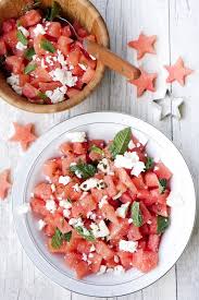 Schneller Wassermelonen Feta Salat Der Erfrischende Sommersalat Rezept Wassermelonen Feta Salat Salat Mit Melone Melonensalat Mit Feta