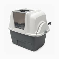 Because many traditional litter boxes are too small for cat comfort, both quagliozzi and sung often recommend that their clients use a wide, flat plastic storage container instead. Catit Smartsift No Scoop Litter System Pull The Lever To Sift And Refresh The Litter