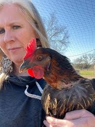 Tell me is molting season without telling me…. I'll start….