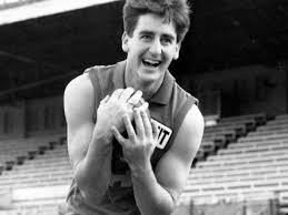 Jun 09, 2021 · ross lyon is the early favourite, with the former st kilda and fremantle coach the most experienced coach waiting in the wings. The Front Bar Ross Lyon And Richo On The Show Tonight Facebook