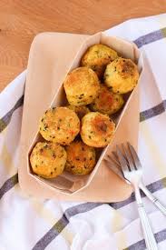Boulettes De Haricots Blancs Au Curry Vegan 550 G De Haricots Blancs Cuits En Conserve Pour Moi Donc Rinc Recettes De Cuisine Cuisine Vegetarienne Cuisine