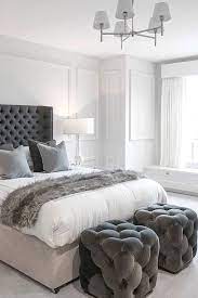 White Grey Bedroom Idea Master Bedroom Design Minimalist Neutral Bedroom Design Idea Apartment Bedroom Decor Bedroom Interior Small Master Bedroom