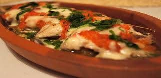 The wrap is made from lavash or yufka flatbreads. Palamut Pilaki Tarifi Ve Malzemeleri Hamarat Org