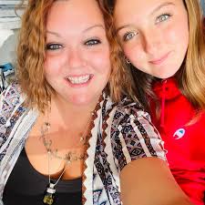 I tried coming up with my own flavor “Blueberry Lemon Cake Pop” Lol !! I  ordered Blueberry pomegranate (They dont have a regular blueberry by  itself) …Lemon & Vanilla Energy Chiller. Now