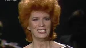 Find top songs and albums by iva zanicchi including zingara, i colori di dicembere (laura's theme) (vocal version) and more. Iva Zanicchi Zingara Live Buenas Noches 1984 Youtube