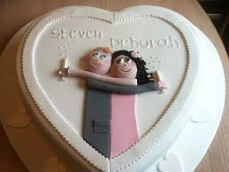 How to make engagement cake design heart shape cake red colour flowers cake simple decoration. Cute Couple Engagement Cake Engagement Cakes Engagement Cakes Ideas Cake Models