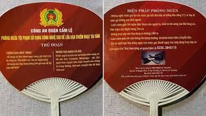 Chiếc quạt quân sư