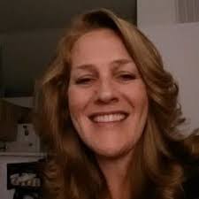 Jennifer Pigg's Instagram, Twitter & Facebook