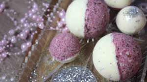 Selbstgemacht -Badebomben wie von Lush - Nia Latea