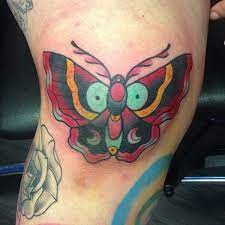 50 Amazing Knee Tattoo Design Ideas Traditional Butterfly Tattoo Knee Tattoo Butterfly Tattoo