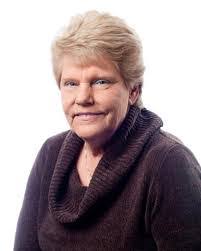 Lynn Klug's Instagram, Twitter & Facebook