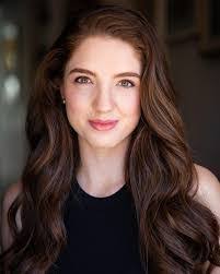 Madeleine Russell's Instagram, Twitter & Facebook