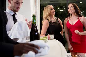 ▷ Chanel Preston in Night Caps (Photo 1) | Brazzers