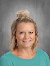 Danielle Heisler's Instagram, Twitter & Facebook