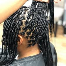 Zoom Small Knotless Bra Length Neatknotless Knotlessbraids Knotlessboxbraids Knot Knotless Box Braids Beauty