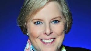 Beth Perlman's Instagram, Twitter & Facebook