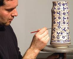 Cerámica de reflejo metálico en Manises