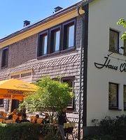 Media in category haus oveney. Apfelstrudel Mit Eis Und Sahne Picture Of Haus Oveney Bochum Tripadvisor