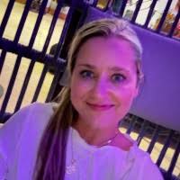 70+ "Becky Mooney" profiles