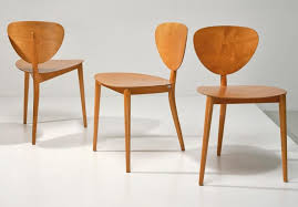 Vous trouverez votre bonheur ici ! Histoire Du Design Suisse 10 Chaises Celebres Devenues Cultes