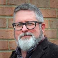 Chris Gresham's Instagram, Twitter & Facebook