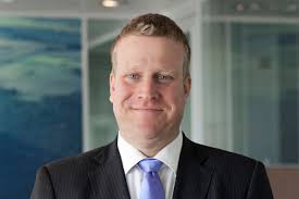 Vistra acquiert la Super Manco Kroll