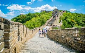 Sekiranya anda berkemampuan daripada segi kewangan, pergilah ke china dan lawatilah tembok besar china. 9 Fakta Menarik Tembok China Yang Megah Futuready