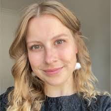 CAND. JUR. 👩‍🎓 Efter et vellykket specialeforsvar i torsdags kan jeg nu… 