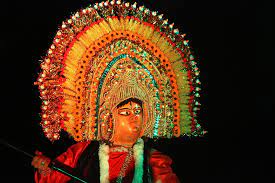 Chhau Nritya 2 Chhau Dance Wikipedia Indian Classical Dance Indian Dance Performance Artist