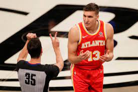 Standing at 6 ft 6 in (1.98 m). Kings News Bogdan Bogdanovic Says He Found Out About The Milwaukee Sign And Trade Via Twitter Sactown Royalty