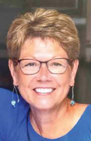 Artists in the Spotlight: Erin Newman, Paper Quilling Artist