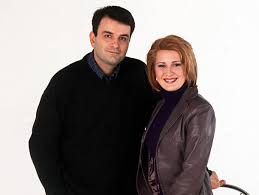 Check spelling or type a new query. Alessandra Stoicescu Si Lucian MandruÅ£Äƒ RenunÅ£Äƒ La Observatorul 19 Al Antenei 1