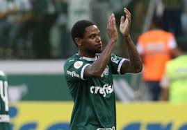 Palmeiras sp wins 43% of halftimes, corinthians sp wins 39%. Luiz Adriano E Autor Do 100Âº Hat Trick Do Palmeiras No Parque Antarctica Confira A Lista