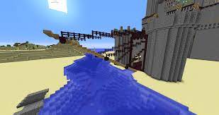 Keep your base safe in style as you trap any trolls that try to invade your base! I Made A Moat And Drawbridge For My Castle Looking For Suggestions On Improvements Minecraft