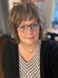 Retinol-free anti-aging products and low-shampoo hair growth