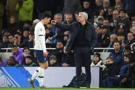 Son's red card against everton son heung min red card сон сломал ногу гомешу эвертон тоттенхэм красная. Why Son Heung Min Would Be Punished Five Times If Spurs Appeal Over Red Card Isn T Successful Football London