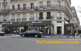Mcdonald S Luxembourg Pantheon A Paris En Metro