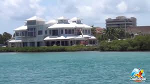 Jordan's compound, measuring about 40,000 square feet, is a few houses down from this one. Spied New Michael Jordan Jupiter Restaurant Youtube