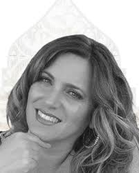 BURBANK'S BEST SALON 06-25