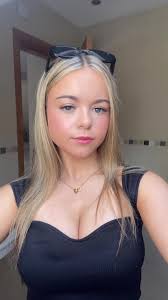 𝕒𝕝𝕚𝕔𝕖 𝕣𝕒𝕚𝕟𝕖𝕪🌷 (@alice.rainey)