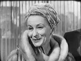 S2 E30 The Farmer's Daughter Katy's Castle