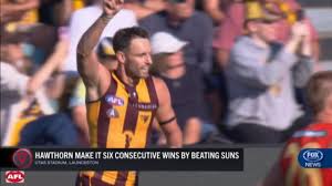 Gunston puts on clinic to sink Suns