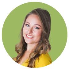 Hey LinkedIn! My name is Chyna, I am a Social Media Manager and UGC  Creator!📸 I started my business Social Glow Ups 18 months ago and it's the  best thing I've ever