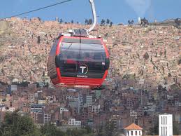 'durban' heißt in der sprache der zulu 'thekwini', was so viel bedeutet wie 'der ort, an dem erde und wasser aufeinander treffen'. Durban Seilbahnen International